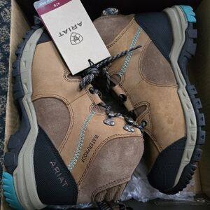 ARIAT Women's Skyline Mid H20 Size 8 NWT